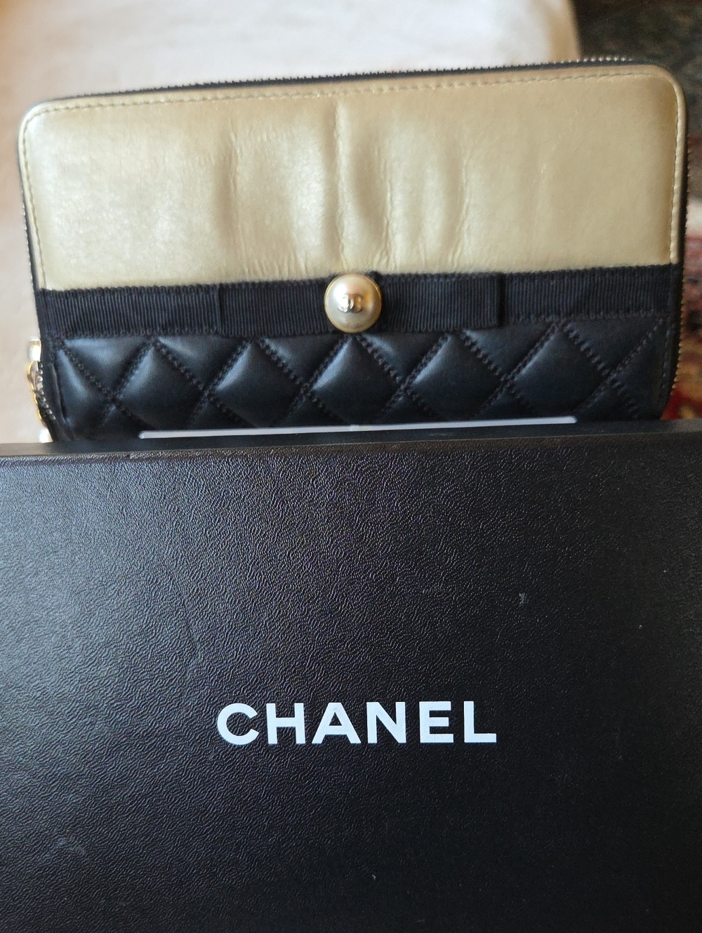 CHANEL A82472 Pearl Ribbon CC Mark Logo Long Wallet Black And Cream Leather